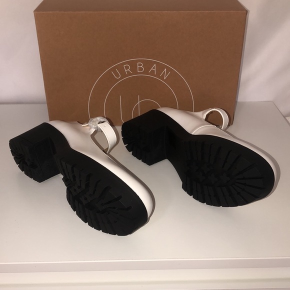 Urban Outfitters Shoes | Brand New Uo Daria Treaded Mary Jane 6 | Poshmark